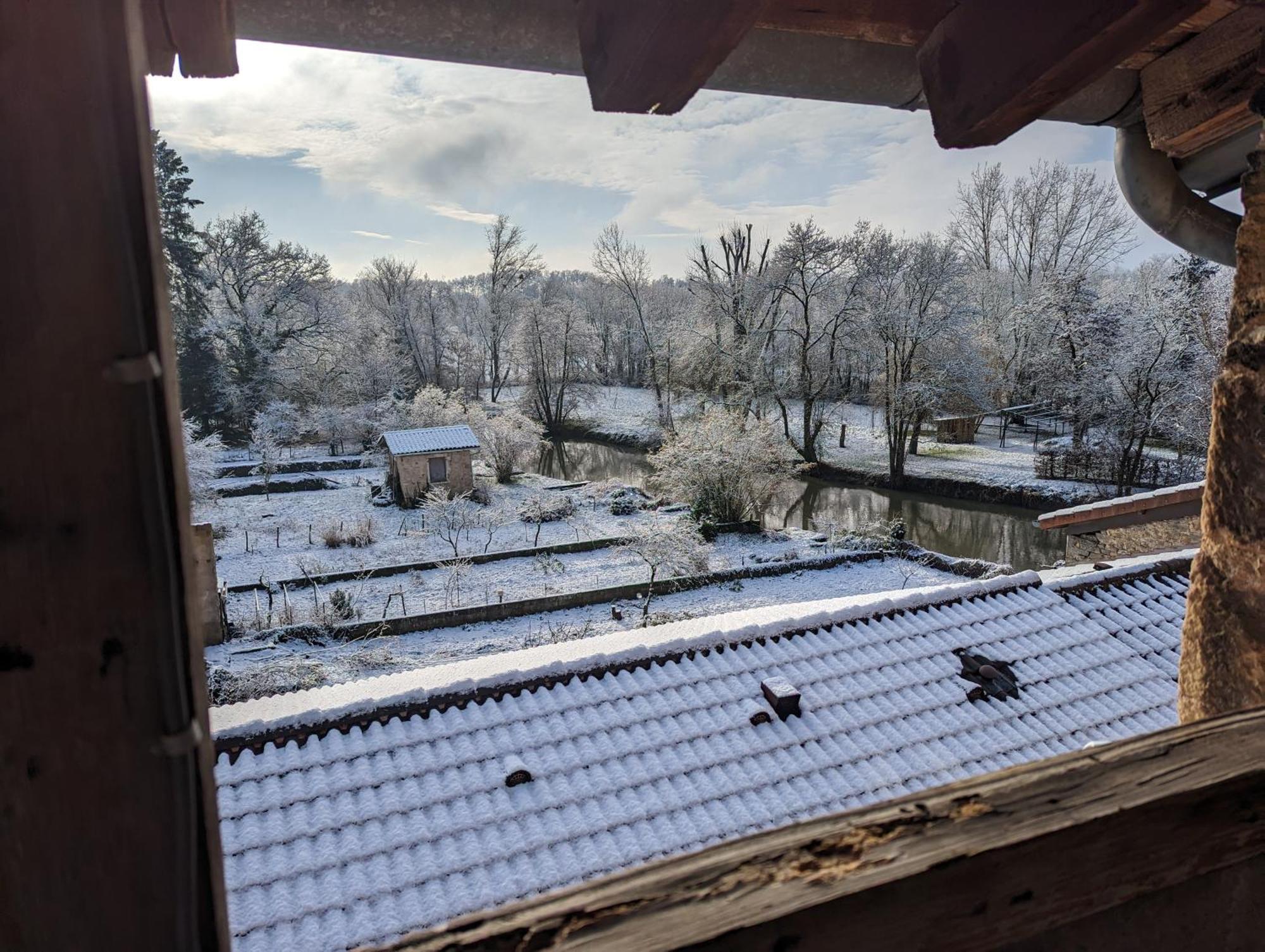 Appartamento Le Cinoche, Cocon Sous Les Toits Pont-de-Vaux Esterno foto